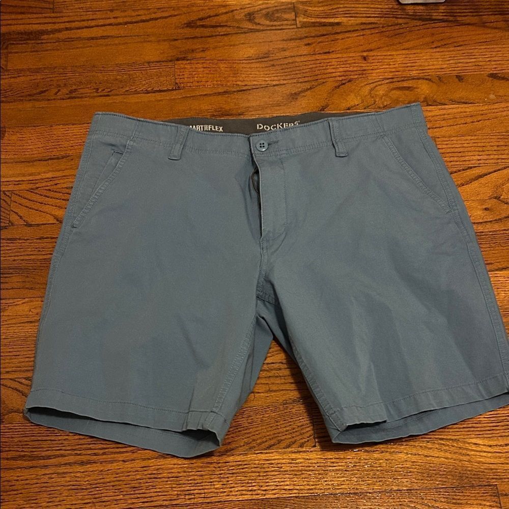 Dockers Men's Slate  Blue Flat-Front Chino Shorts 38